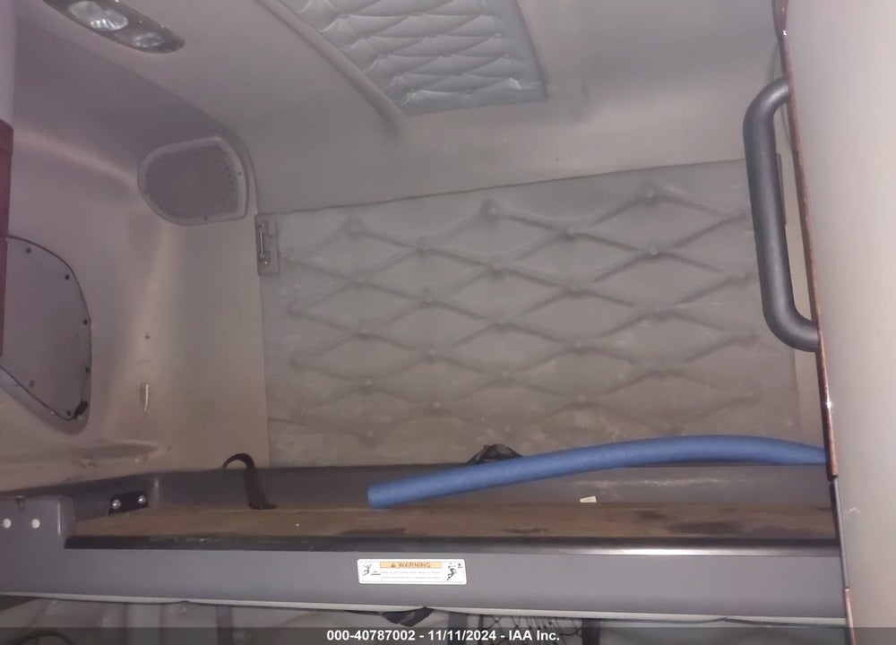 2009 FREIGHTLINER CASCADIA 125 VIN: 1FUJGLDR69LAG3570