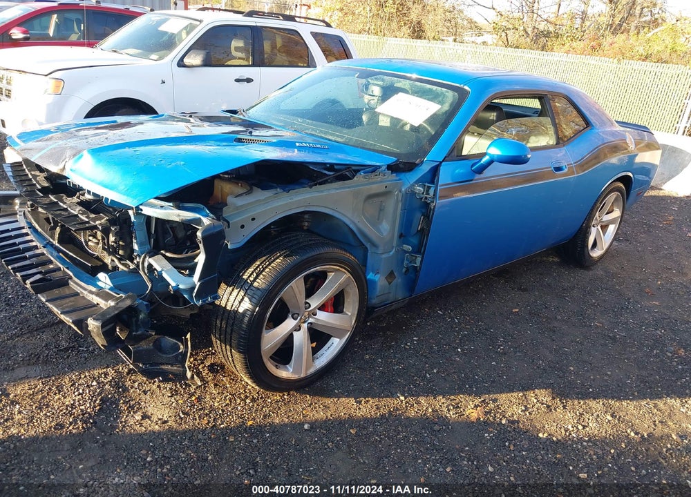2009 DODGE CHALLENGER SRT8 VIN: 2B3LJ74W49H618367