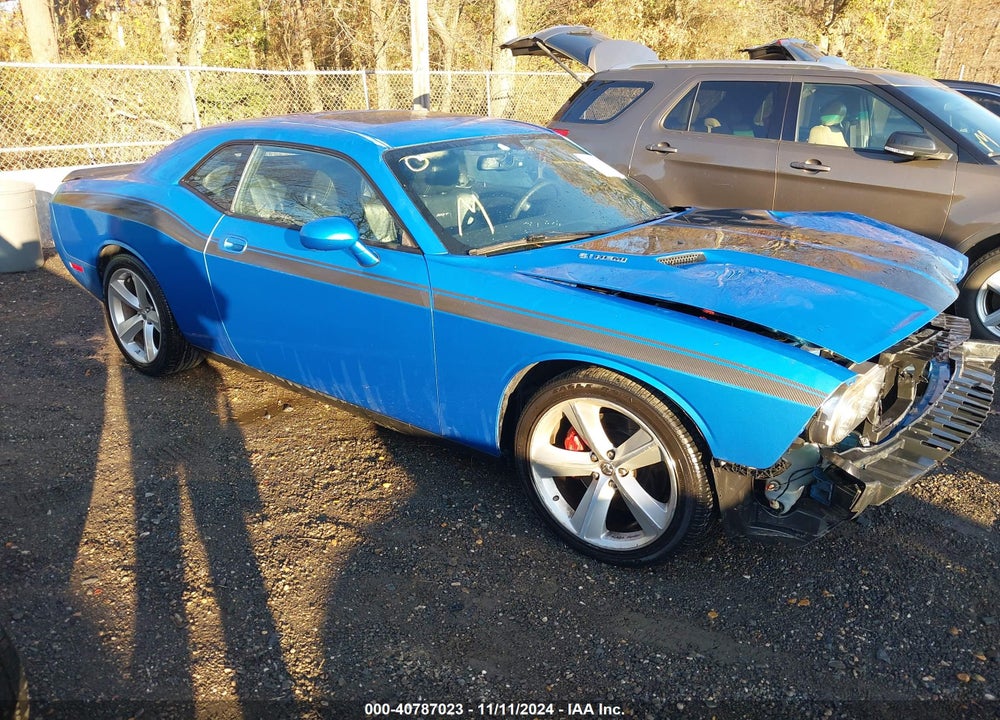 2009 DODGE CHALLENGER SRT8 VIN: 2B3LJ74W49H618367