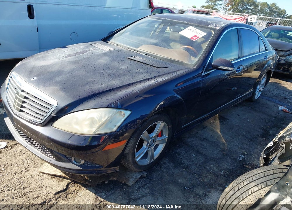 2008 MERCEDES-BENZ S 550 VIN: WDDNG71X38A205331