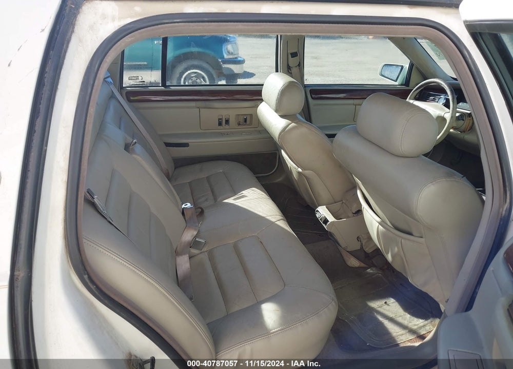 1995 CADILLAC DEVILLE VIN: 1G6KD52B8SU264476
