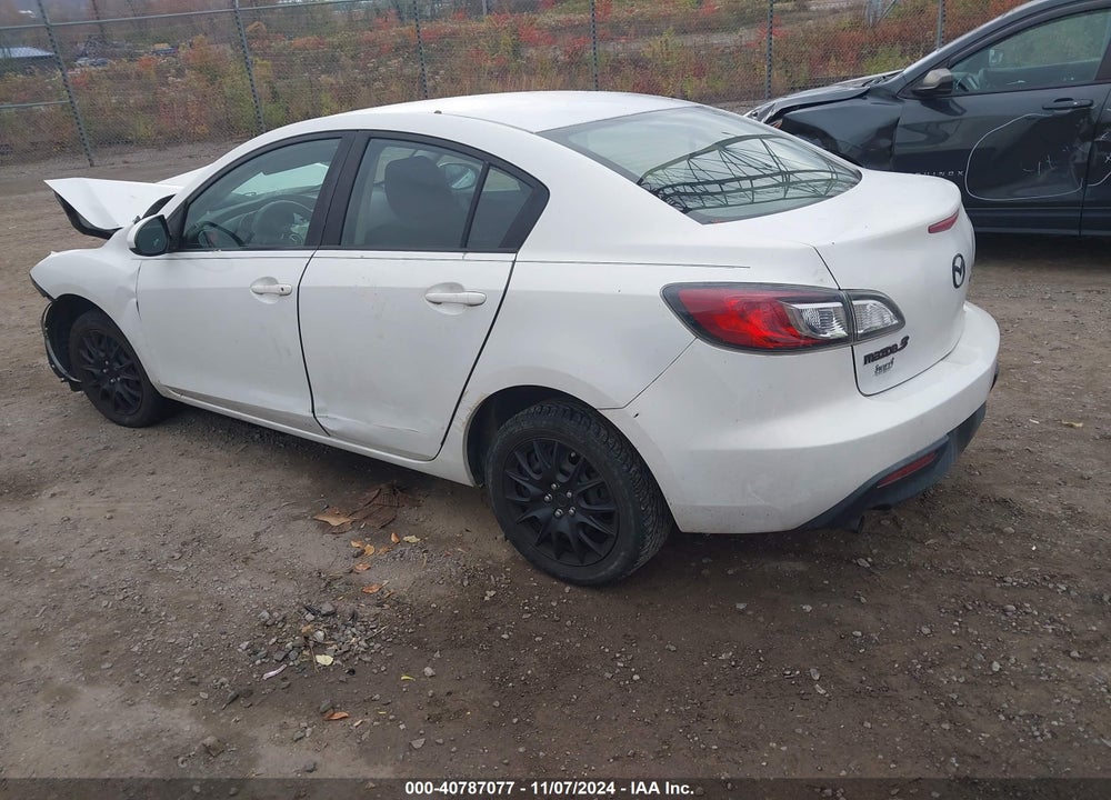 2011 MAZDA 3 I SPORT VIN: JM1BL1UF8B1471394