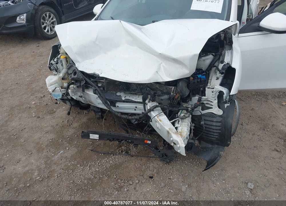 2011 MAZDA 3 I SPORT VIN: JM1BL1UF8B1471394