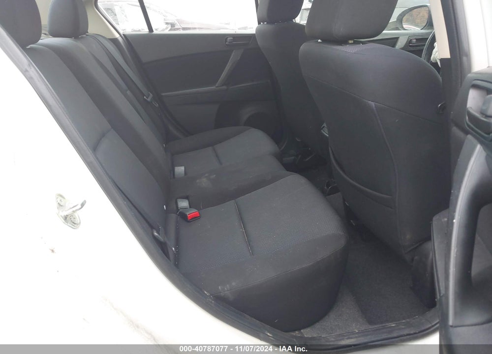 2011 MAZDA 3 I SPORT VIN: JM1BL1UF8B1471394