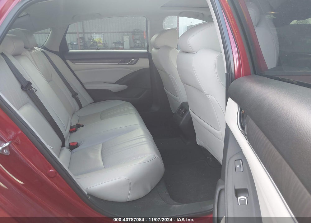 2018 HONDA ACCORD TOURING 2.0T VIN: 1HGCV2F97JA053565