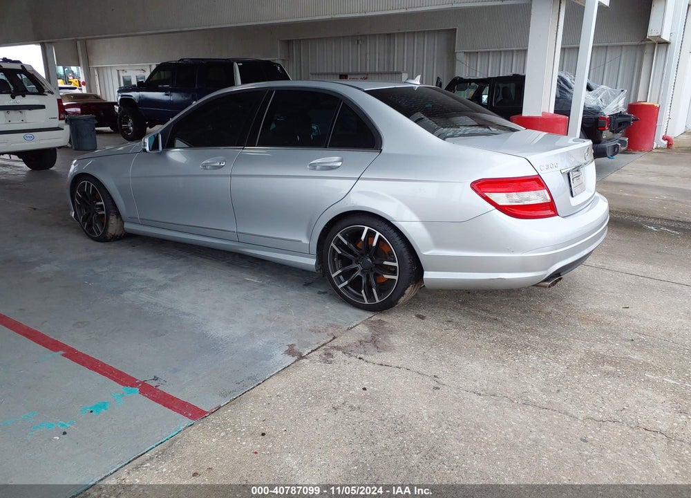 2011 MERCEDES-BENZ C 300 LUXURY 4MATIC/SPORT 4MATIC VIN: WDDGF8BB3BR171078
