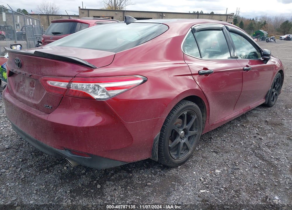 2020 TOYOTA CAMRY XLE VIN: 4T1F11AK8LU959796