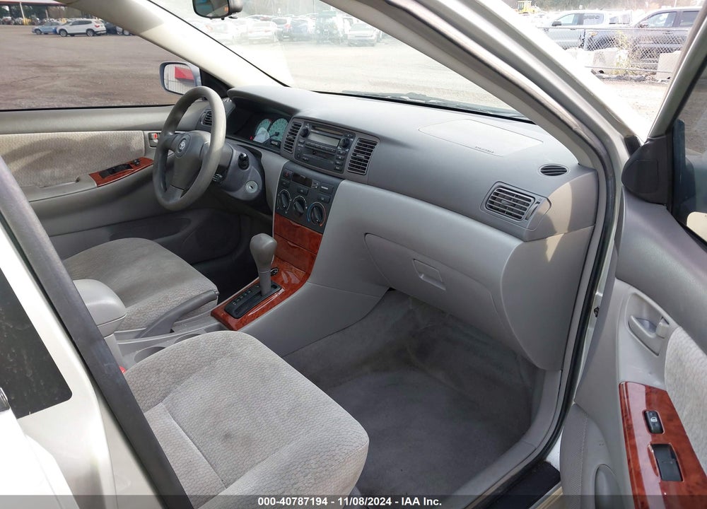 2004 TOYOTA COROLLA LE VIN: JTDBR32E942026468