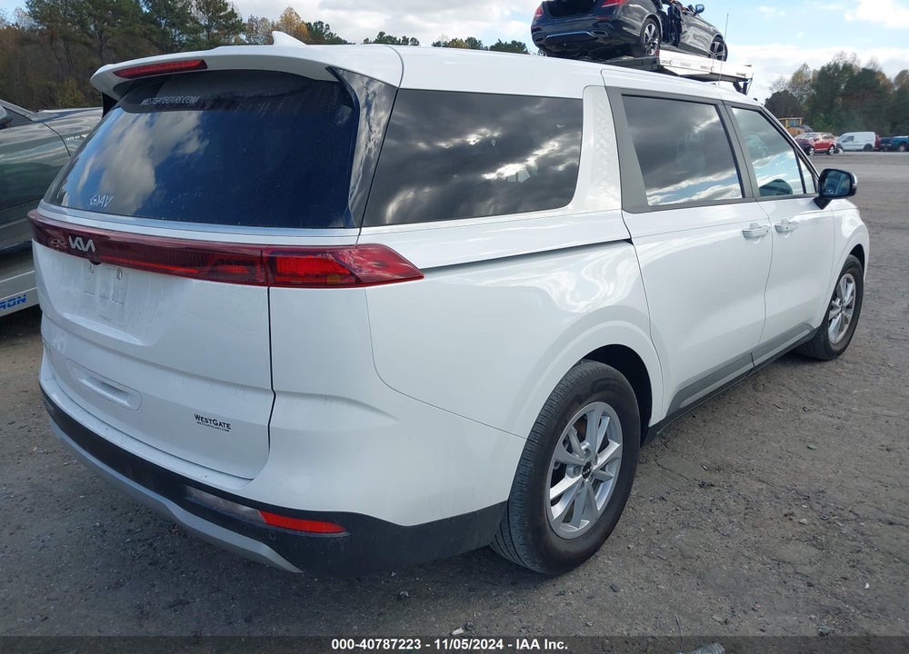 2024 KIA CARNIVAL MPV LX SEAT PACKAGE VIN: KNDNB4H34R6389158