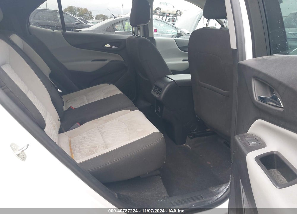 2019 CHEVROLET EQUINOX LT VIN: 2GNAXKEV5K6200275