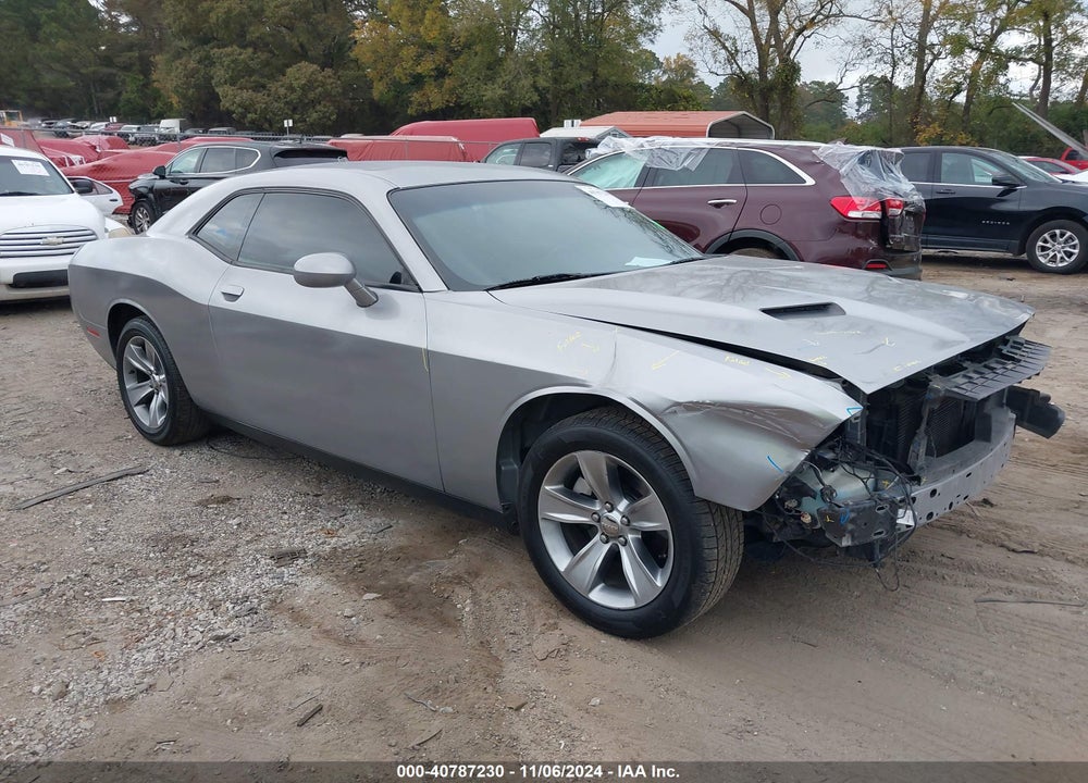 2017 DODGE CHALLENGER SXT VIN: 2C3CDZAG0HH550232