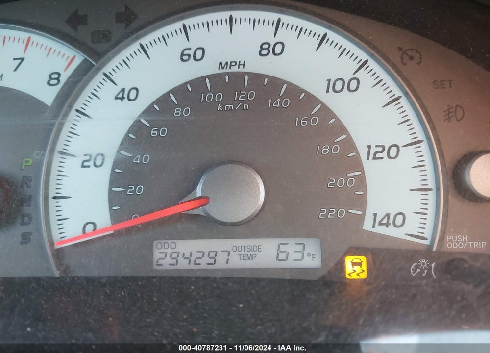 2010 TOYOTA CAMRY SE VIN: 4T1BF3EK0AU074625