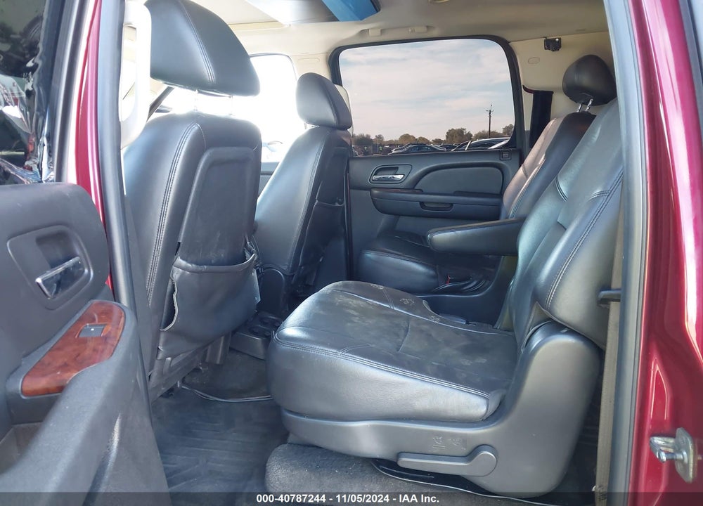 2009 CHEVROLET SUBURBAN 1500 LTZ VIN: 1GNFC36Y69R220842
