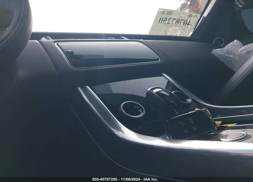 2018 LAND ROVER RANGE ROVER SPORT HSE DYNAMIC VIN: SALWV2SV4JA195041