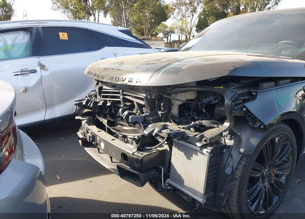 2018 LAND ROVER RANGE ROVER SPORT HSE DYNAMIC VIN: SALWV2SV4JA195041