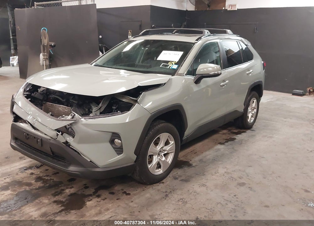 2020 TOYOTA RAV4 XLE VIN: 2T3P1RFV0LW132646