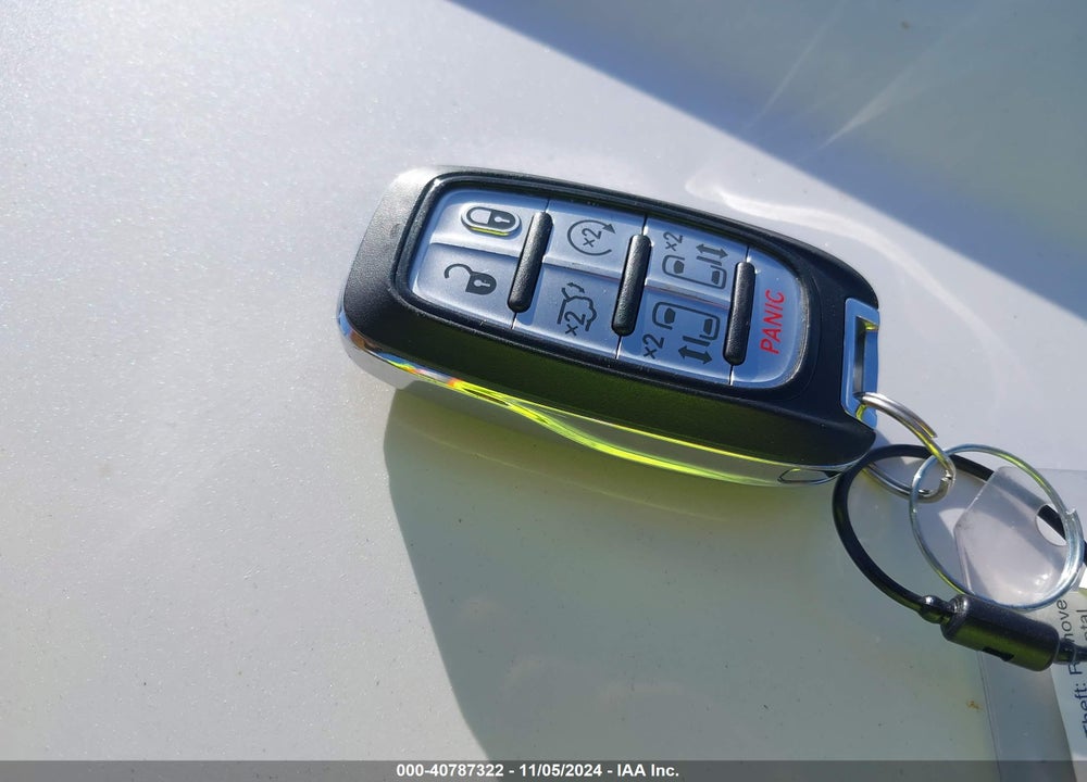 2023 CHRYSLER PACIFICA TOURING L VIN: 2C4RC1BG9PR628122