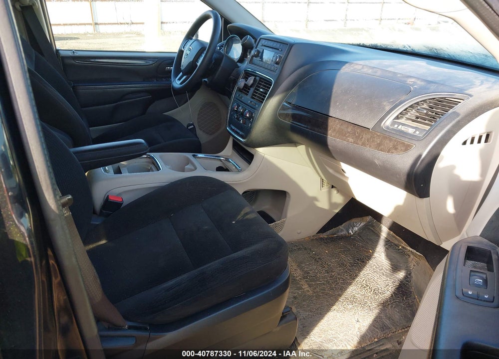 2016 DODGE GRAND CARAVAN SXT VIN: 2C4RDGCG5GR356408