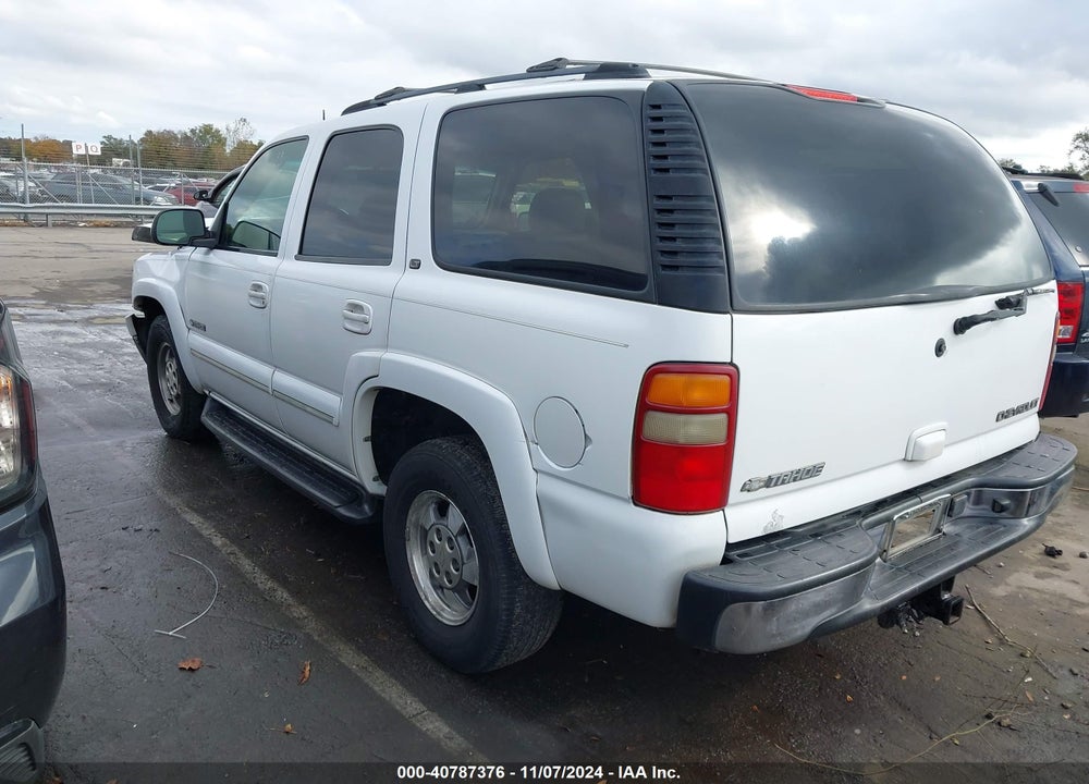 2002 CHEVROLET TAHOE LT VIN: 1GNEK13Z22R273091