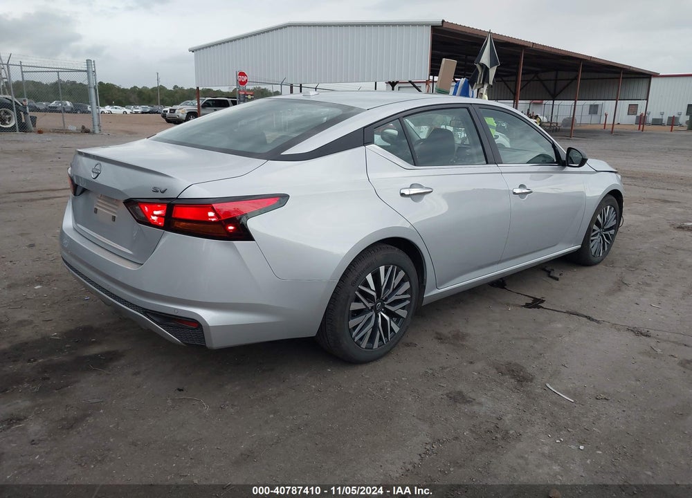 2024 NISSAN ALTIMA SV FWD VIN: 1N4BL4DV4RN375022