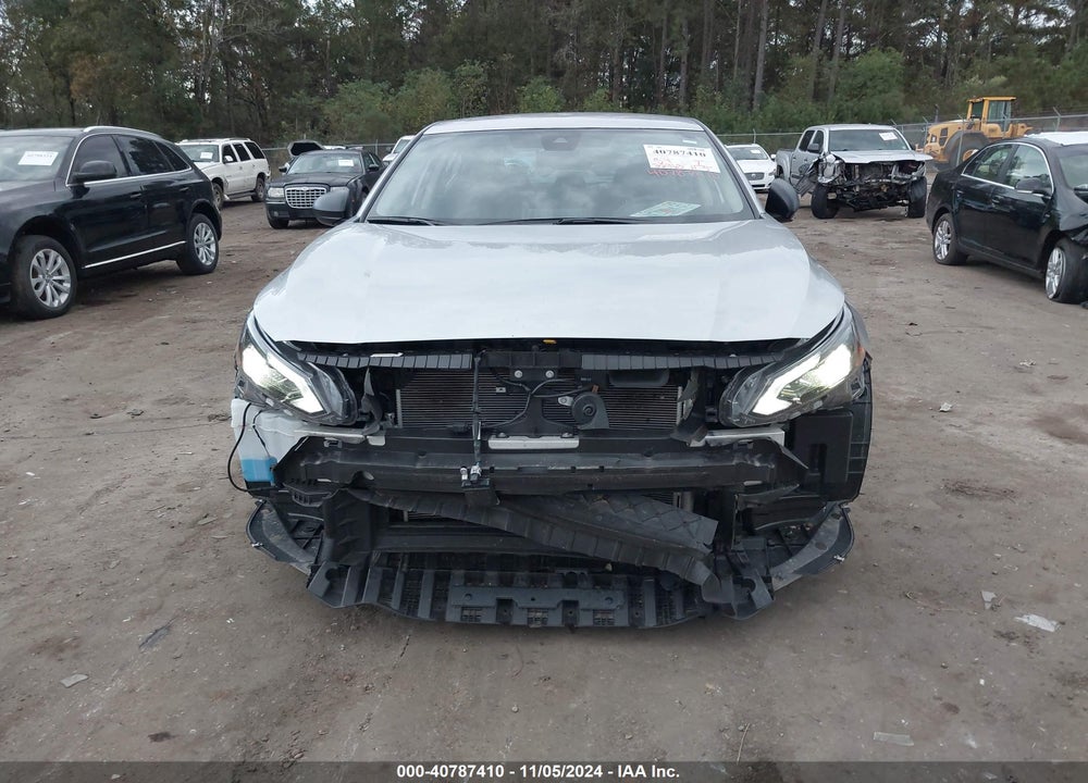 2024 NISSAN ALTIMA SV FWD VIN: 1N4BL4DV4RN375022