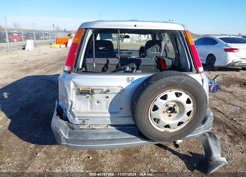 1999 HONDA CR-V LX VIN: JHLRD1840XC031348