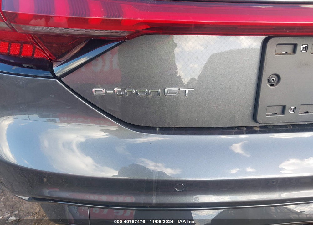 2024 AUDI E-TRON GT PREMIUM PLUS QUATTRO VIN: WAUFJBFW0R7000208