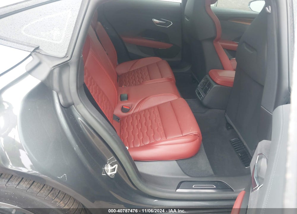 2024 AUDI E-TRON GT PREMIUM PLUS QUATTRO VIN: WAUFJBFW0R7000208