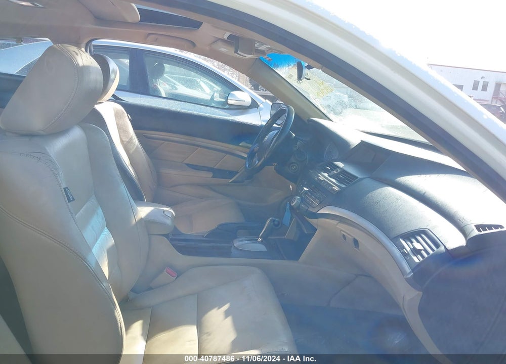 2010 HONDA ACCORD VIN: 1HGCS2B80AA006738