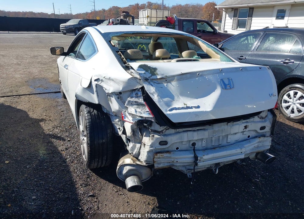 2010 HONDA ACCORD VIN: 1HGCS2B80AA006738