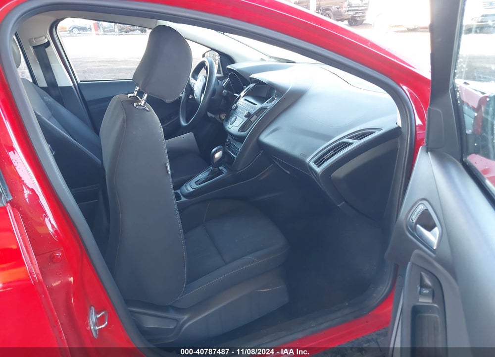 2017 FORD FOCUS SE VIN: 1FADP3F23HL217954