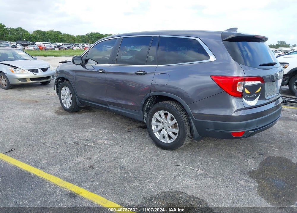 2020 HONDA PILOT AWD LX VIN: 5FNYF6H12LB005577