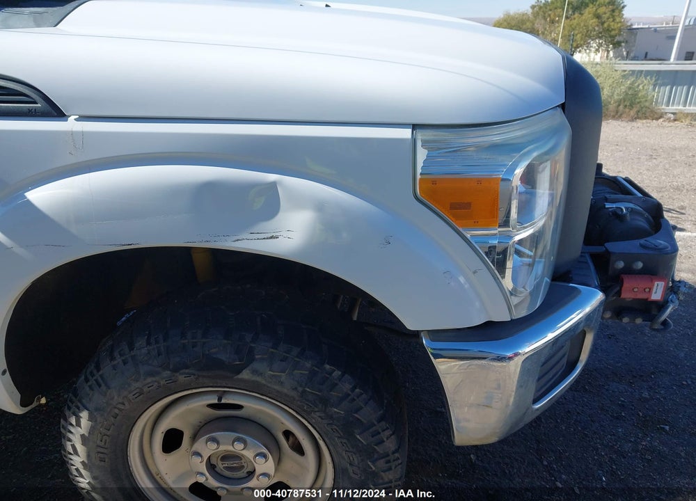 2013 FORD F-350 CHASSIS XL VIN: 1FD8X3F60DEB10398