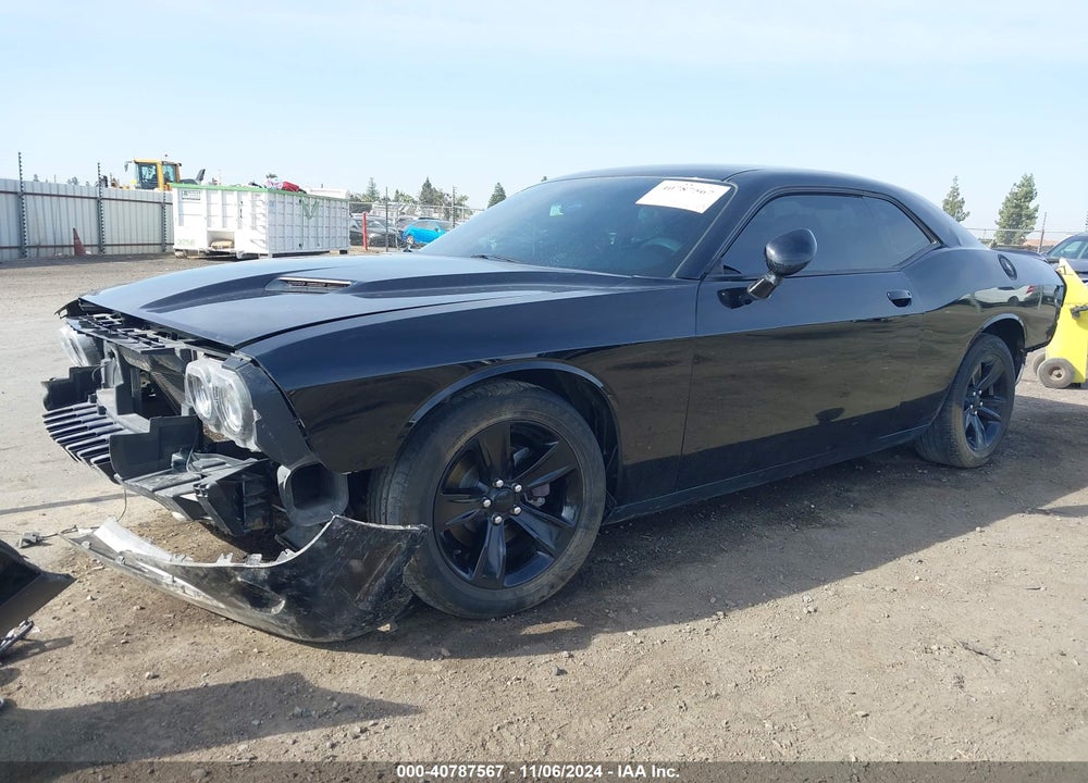 2018 DODGE CHALLENGER SXT VIN: 2C3CDZAG5JH228031