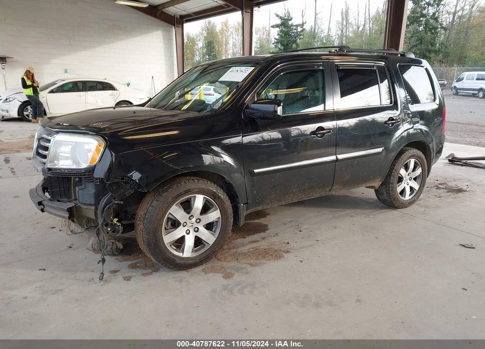 2014 HONDA PILOT TOURING VIN: 5FNYF4H93EB003494