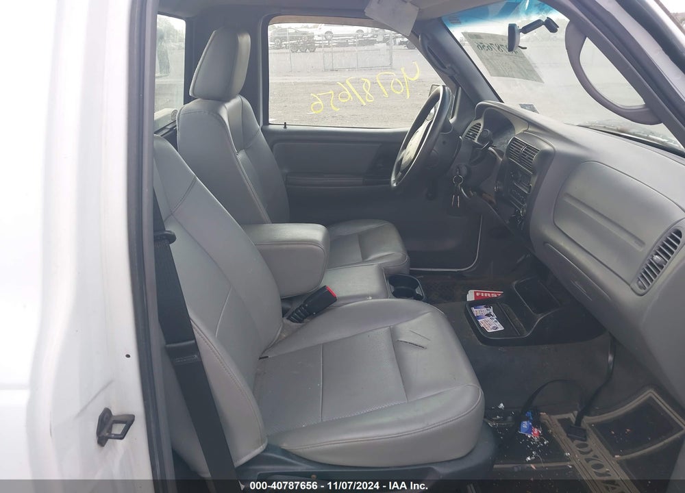 2011 FORD RANGER XL VIN: 1FTKR1AD1BPA01769