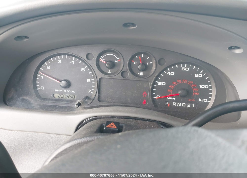 2011 FORD RANGER XL VIN: 1FTKR1AD1BPA01769