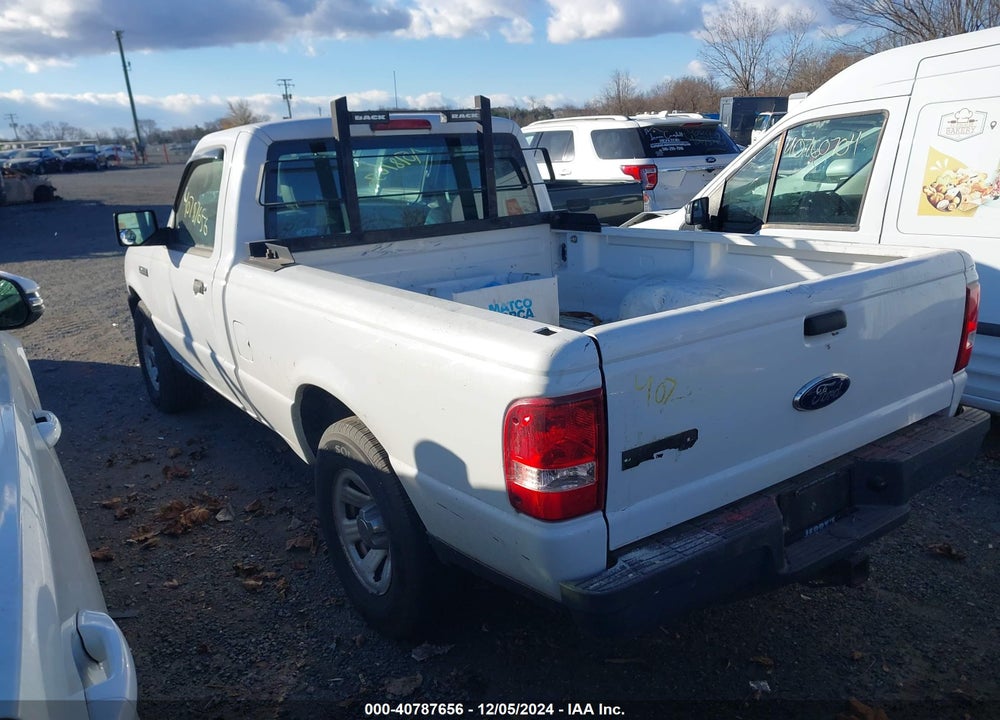 2011 FORD RANGER XL VIN: 1FTKR1AD1BPA01769