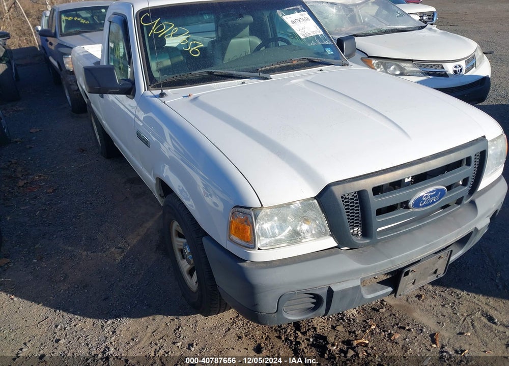 2011 FORD RANGER XL VIN: 1FTKR1AD1BPA01769