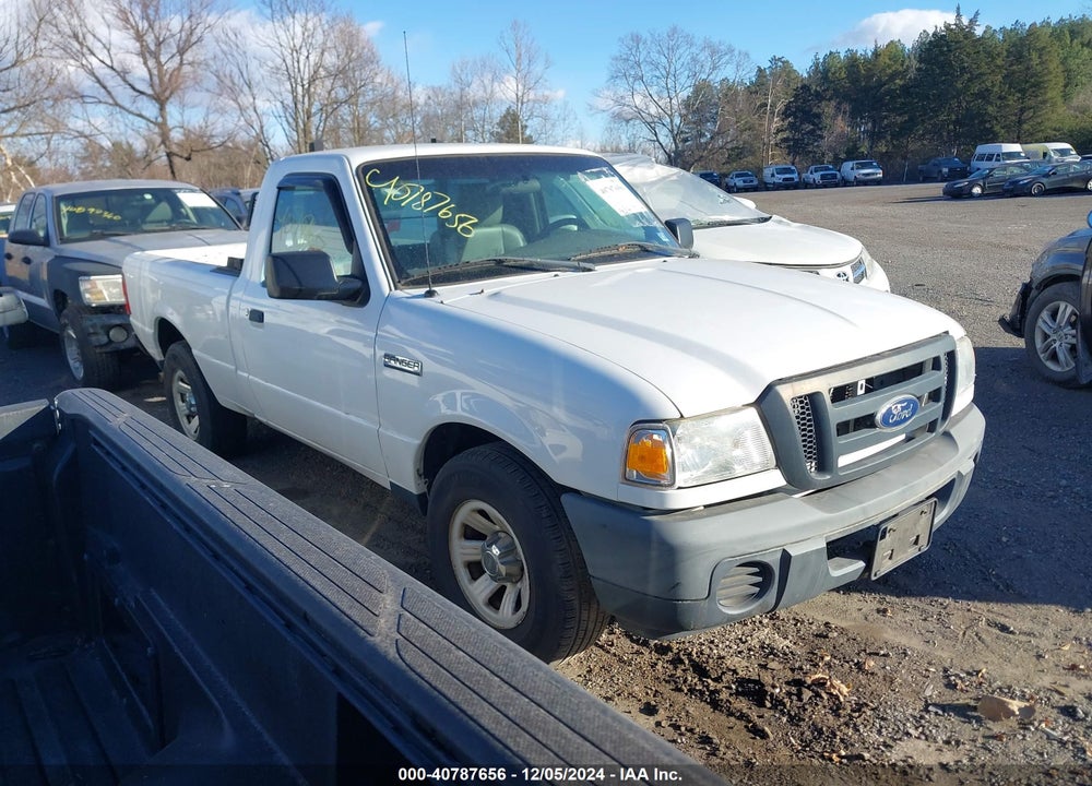 2011 FORD RANGER XL VIN: 1FTKR1AD1BPA01769
