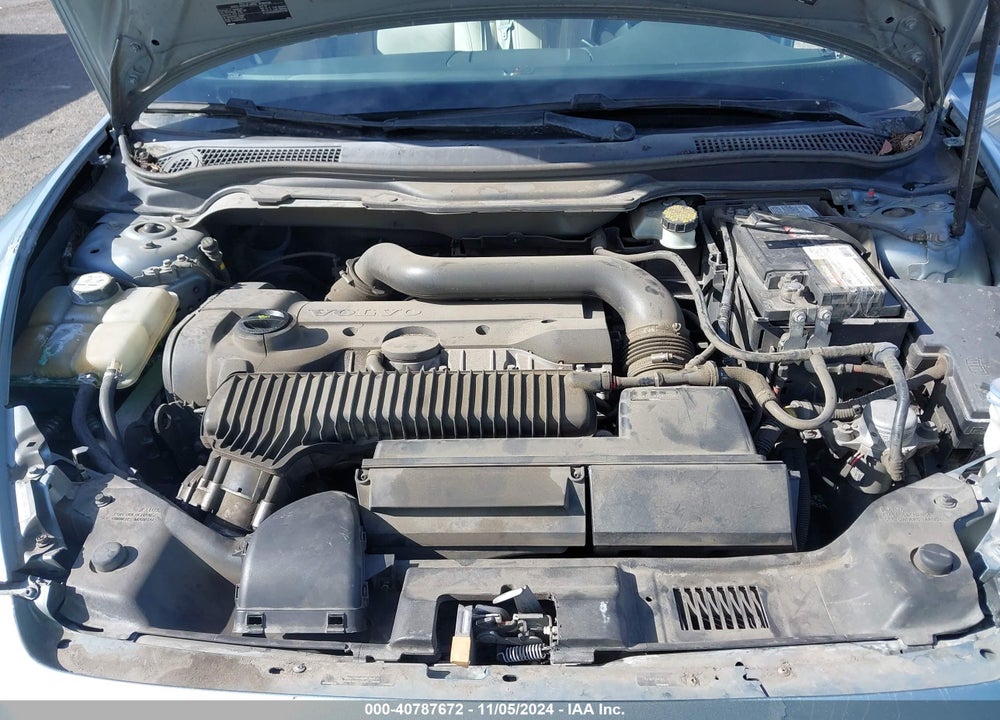 2012 VOLVO C70 T5 VIN: YV1672MC6CJ127544