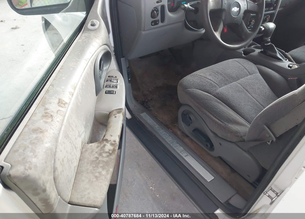 2007 CHEVROLET TRAILBLAZER LS VIN: 1GNDS13S572209447