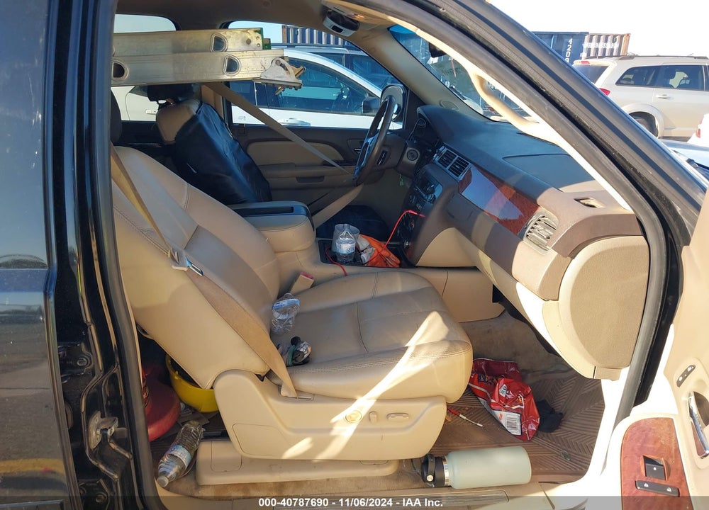 2007 GMC YUKON SLT VIN: 1GKFC13087R421543