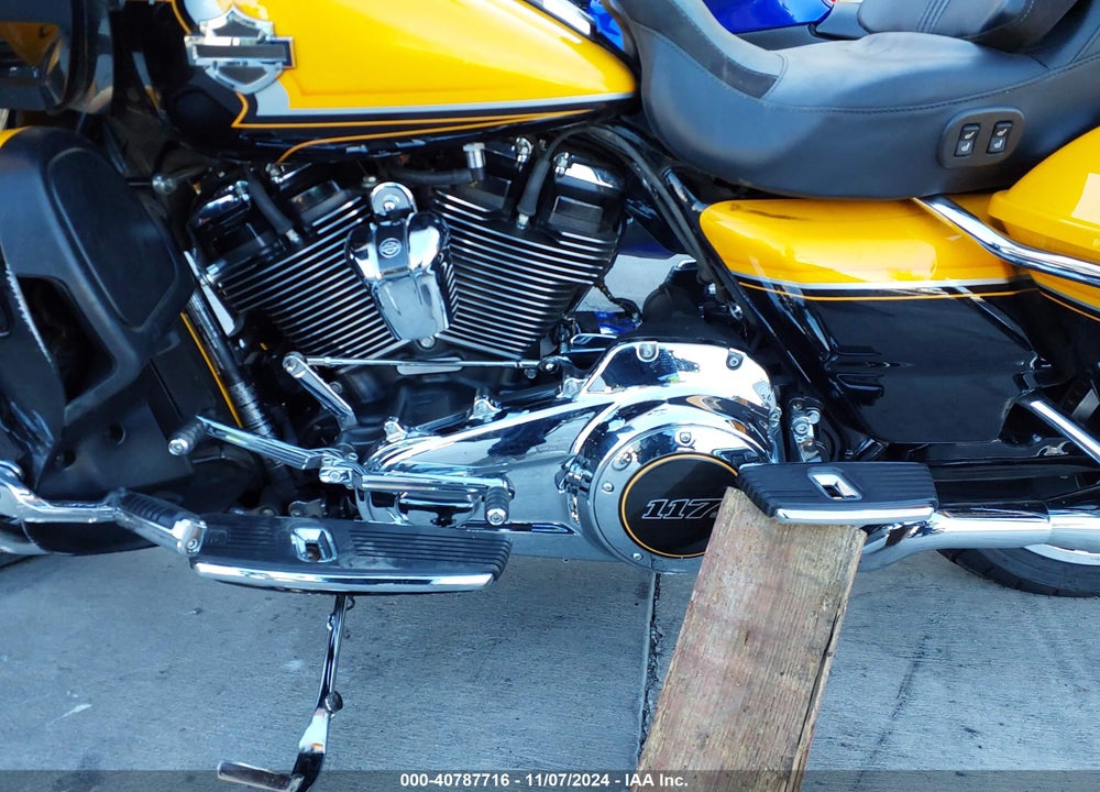 2022 HARLEY-DAVIDSON FLTRKSE VIN: 1HD1TJH26NB951658