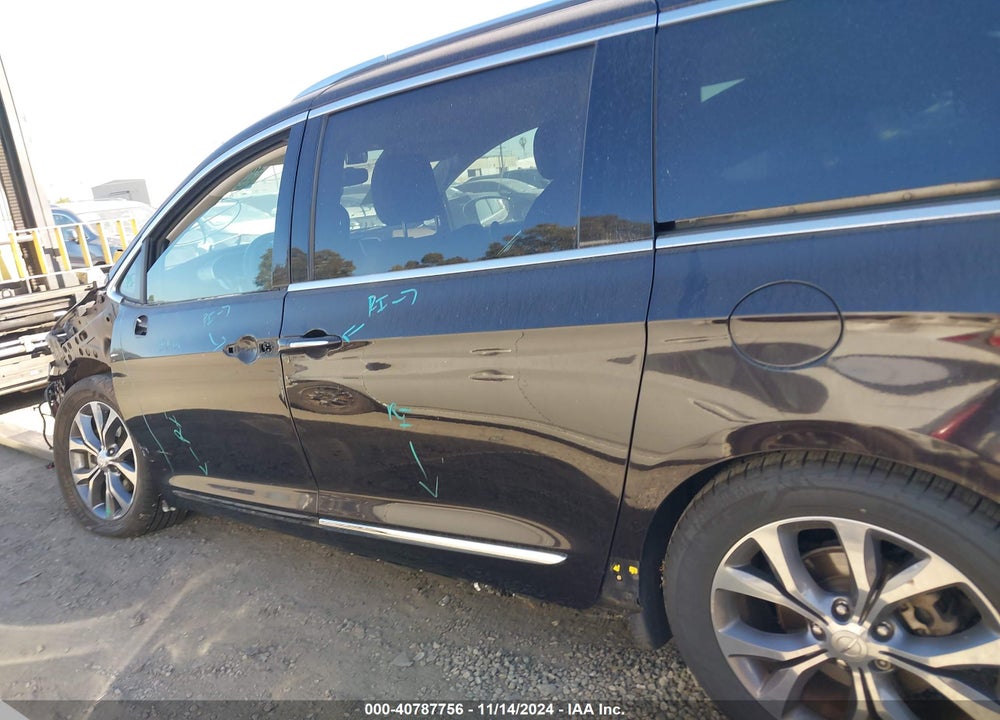 2017 CHRYSLER PACIFICA LIMITED VIN: 2C4RC1GG3HR635495