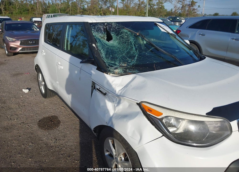 2015 KIA SOUL VIN: KNDJN2A29F7795843
