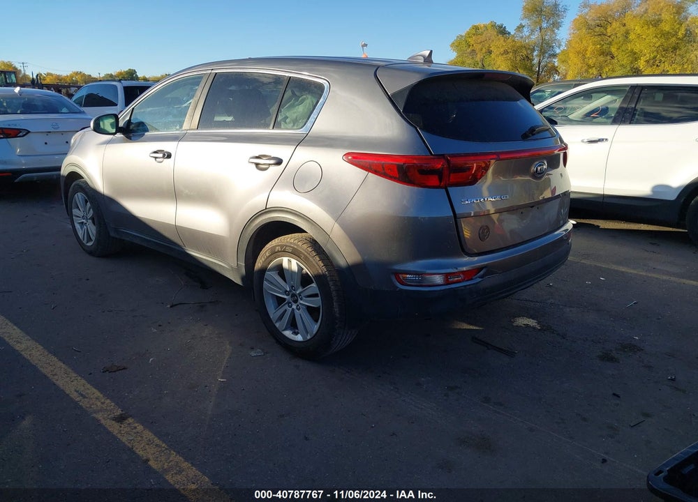 2019 KIA SPORTAGE LX VIN: KNDPM3ACXK7559398