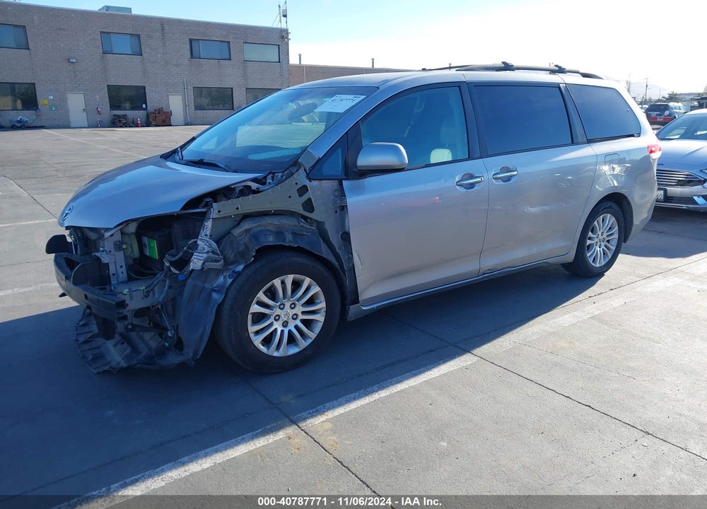 2011 TOYOTA SIENNA XLE LIMITED VIN: 5TDYK3DC0BS035799