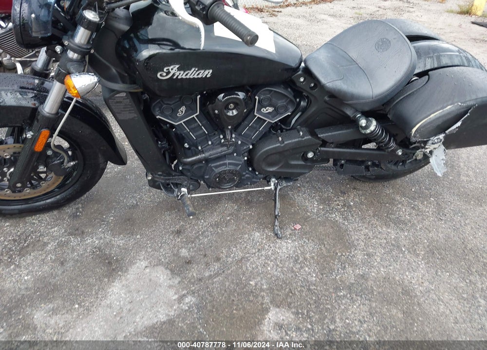 2021 INDIAN MOTORCYCLE CO. SCOUT SIXTY VIN: 56KMSB114M3169824