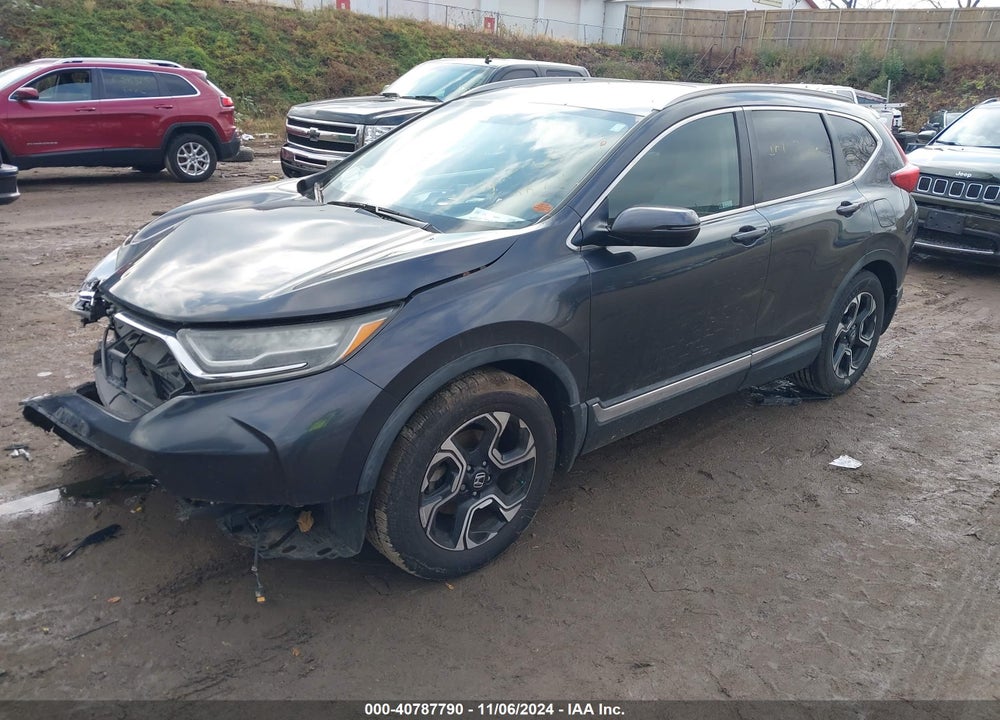 2018 HONDA CR-V TOURING VIN: 7FARW1H97JE024415